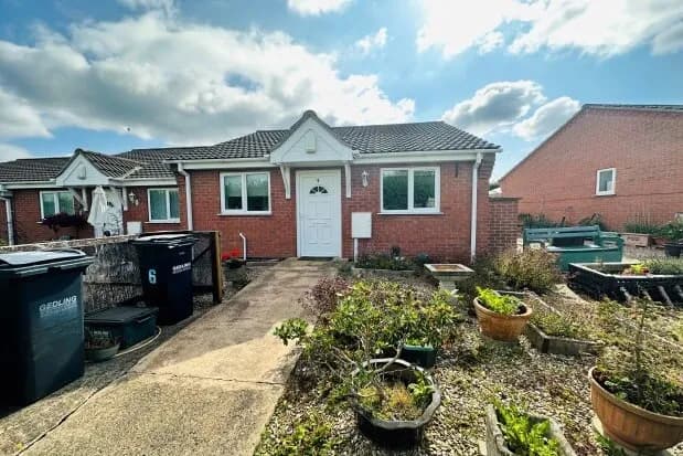 14 Gardeners Close, Carlton, Nottingham NG4 3JG, UK